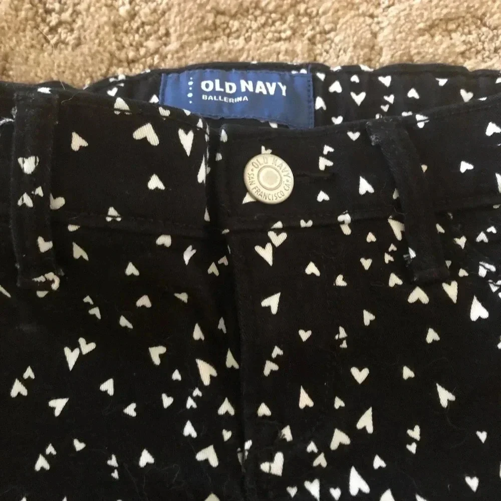 Old navy black white heart ballerina pants 6